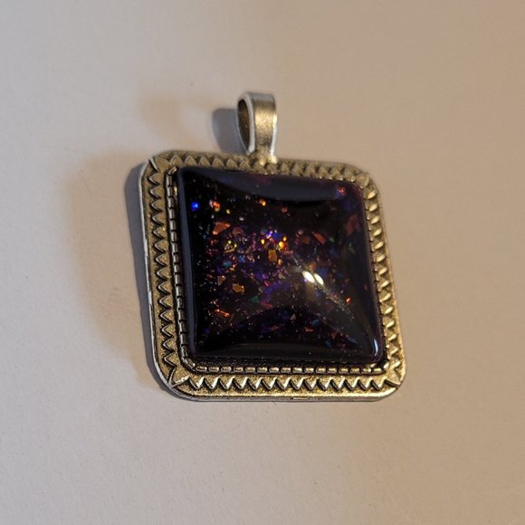 Necklace Pendant - Picture 1 of 4